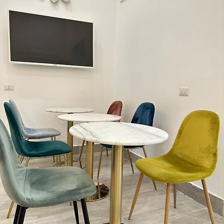Maison M Napoli Boutique Rooms Экстерьер фото