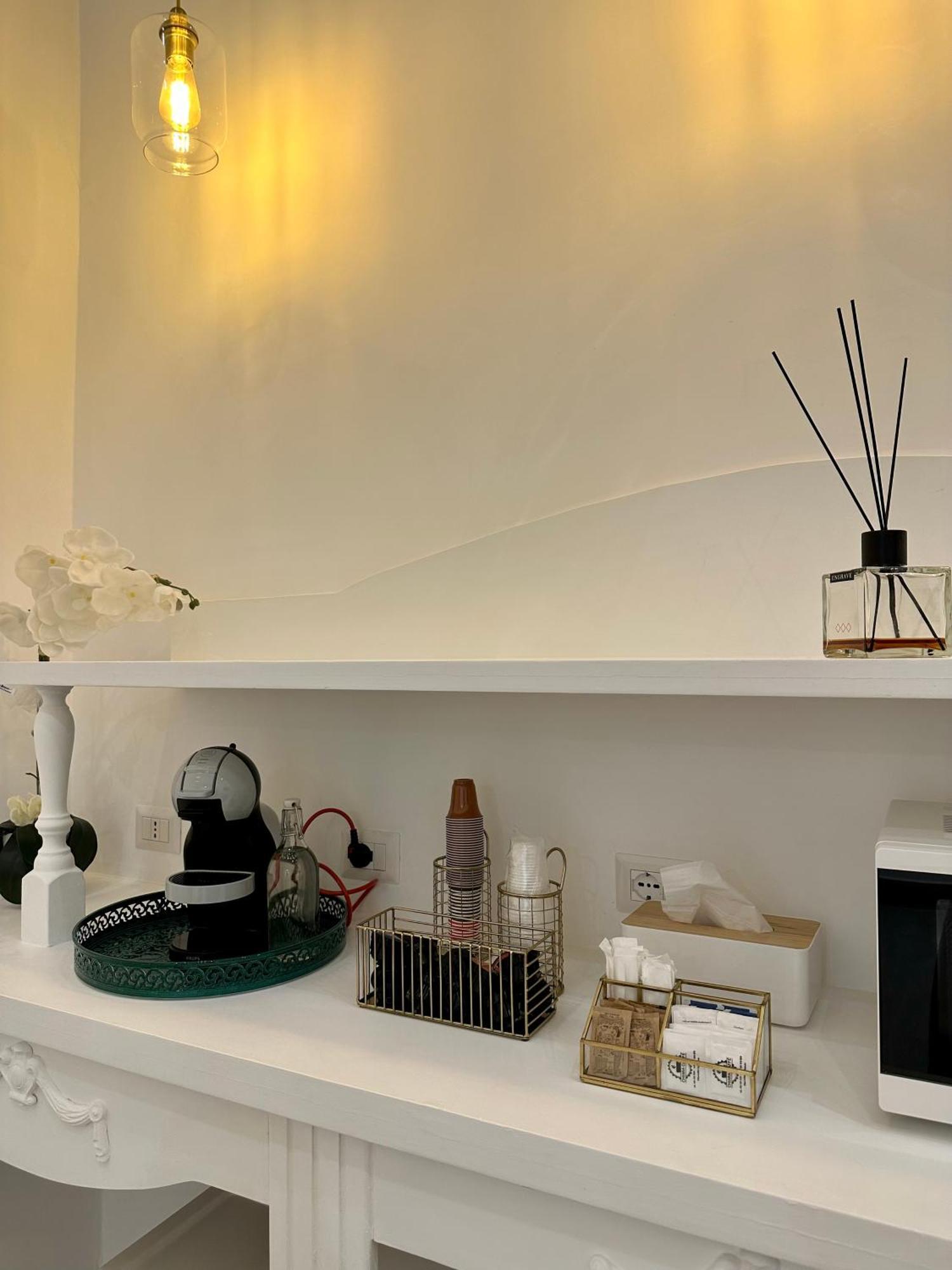 Maison M Napoli Boutique Rooms Экстерьер фото