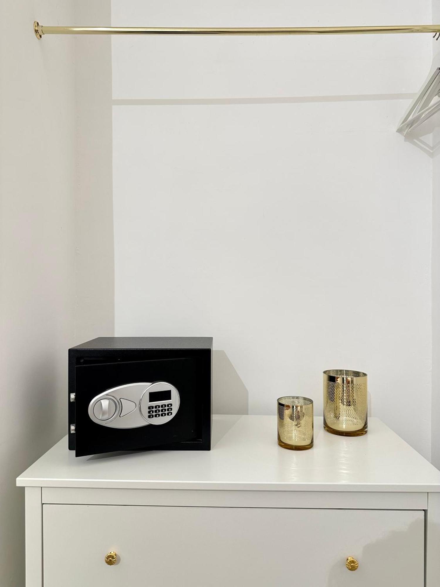 Maison M Napoli Boutique Rooms Экстерьер фото
